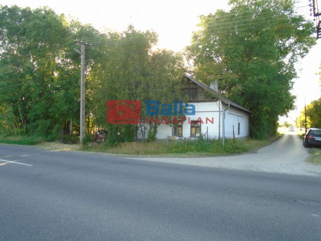 Tiszakécske - Tiszabög utca:  62 m²-es családi ház   (17'500'000 ,- Ft)