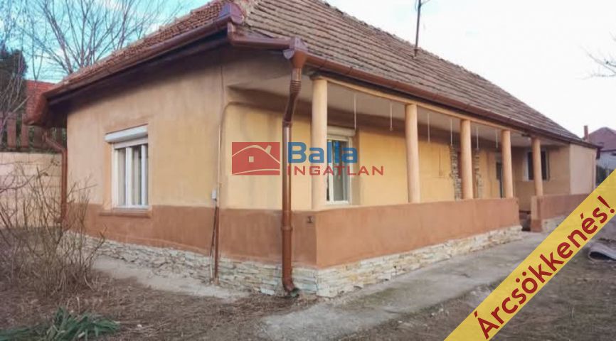 Úri - Kossuth Lajos utca környéki utca:  50 m²-es családi ház   (25'500'000 ,- Ft)