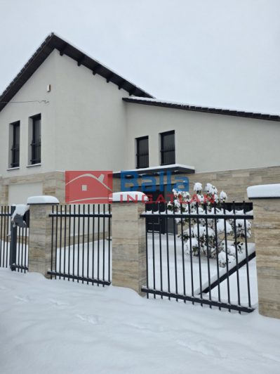 Vecsés - Magdolna utca:  242 m&sup2;-es családi ház   (245'000'000 ,- Ft)