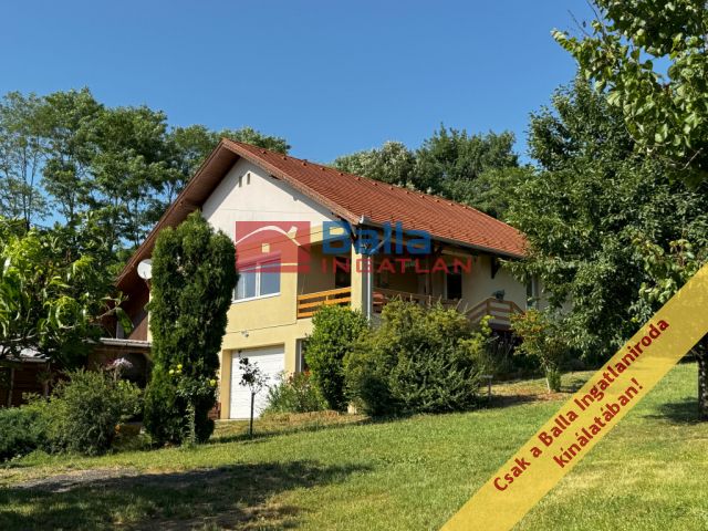 Zalacsány - Örvényeshegy utca:  165 m²-es családi ház   (225'000'000 ,- Ft)