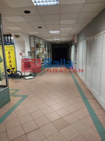 XI. Kerület (Kelenföld) - Daróczi út:  81 m²-es egyéb üzlethelyiség   (185'000 ,- Ft)