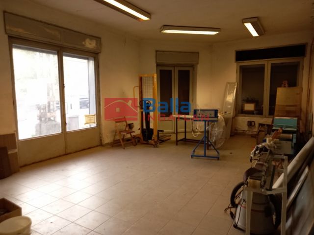 XIX. Kerület (Óváros) - Ady Endre utca:  358 m²-es egyéb üzlethelyiség   (148'000'000 ,- Ft)