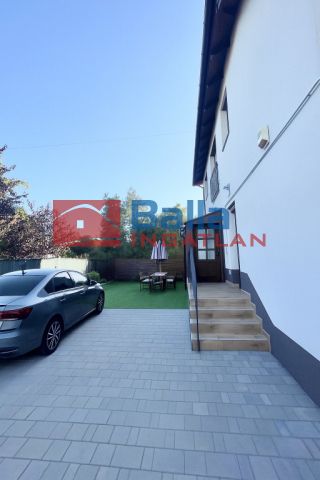 IV. Kerület (Újpest) - 2018.építésű kertkapcsolatos ingatlan eladó!:  109 m²-es házrész   (115'900'000 ,- Ft)