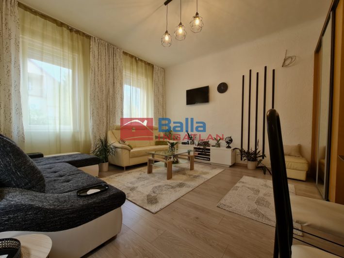 Vecsés - Deák Ferenc utca:  68 m&sup2;-es házrész   (87'700'000 ,- Ft)