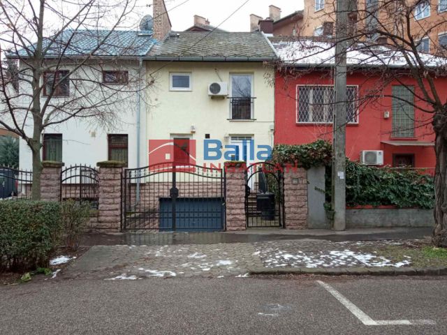 XIV. Kerület (Istvánmező) - Jurisich Miklós utca:  92 m²-es ikerház