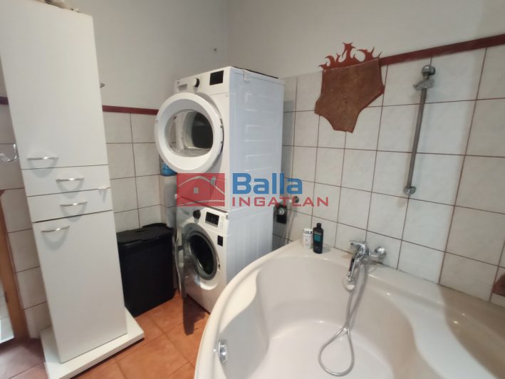 XVI. Kerület (Árpádföld) - Szlovák út:  150 m&sup2;-es ikerház   (169'000'000 ,- Ft)