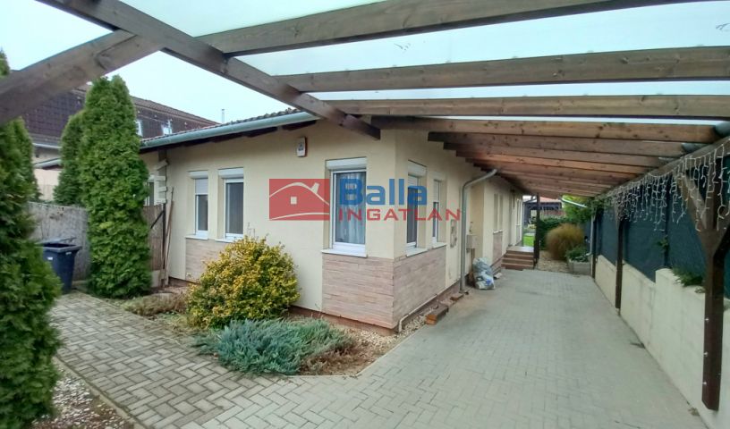 Dunakeszi - Szabadságliget:  125 m&sup2;-es ikerház   (169'500'000 ,- Ft)