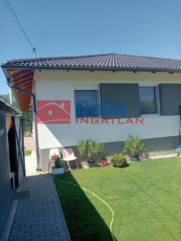 Szigetszentmárton - Jázmin út közeli utca:  80 m²-es ikerház   (76'900'000 ,- Ft)