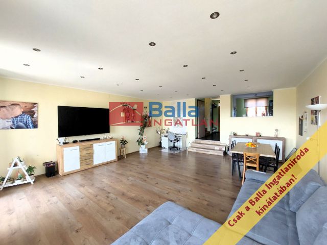 Aszód - Tavasz utca:  147 m²-es sorház   (91'900'000 ,- Ft)