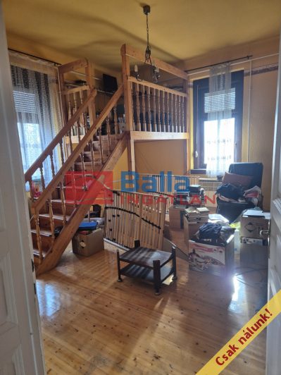 Aszód - Baross utca:  112 m&sup2;-es társasházi lakás   (115'000'000 ,- Ft)