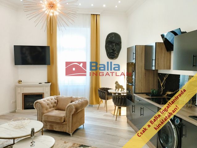 I. Kerület (Viziváros) - Batthyány utca:  54 m²-es társasházi lakás   (125'000'000 ,- Ft)