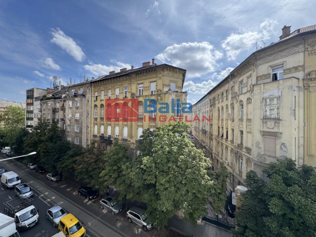 II. kerület (Rózsadomb) - Rózsadomb:  72 m²-es társasházi lakás   (99'000'000 ,- Ft)