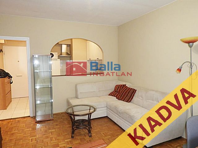 III. Kerület (Mátyáshegy) - Toboz utca:  51 m²-es társasházi lakás   (220'000 ,- Ft)