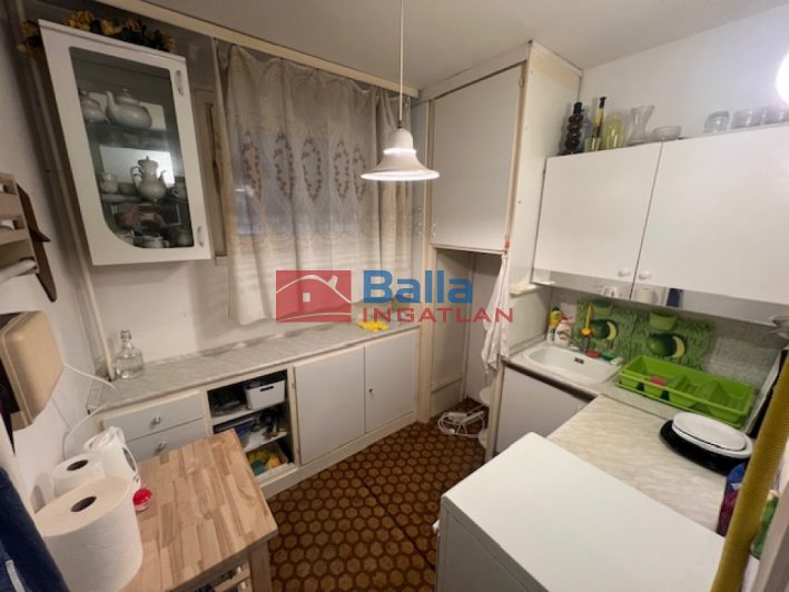 IV. Kerület (Újpest) - Závodszky Zoltán utca:  71 m&sup2;-es társasházi lakás   (76'900'000 ,- Ft)