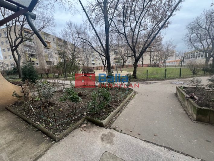 IV. Kerület (Újpest) - Závodszky Zoltán utca:  71 m&sup2;-es társasházi lakás   (76'900'000 ,- Ft)