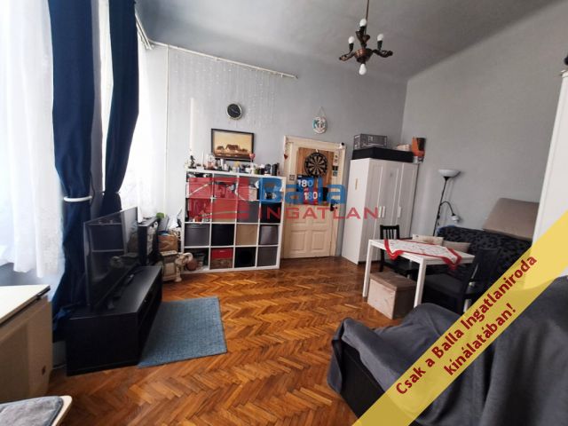 IX. Kerület (Belső Ferencváros) - Ferenc körút:  40 m²-es társasházi lakás   (55'999'000 ,- Ft)
