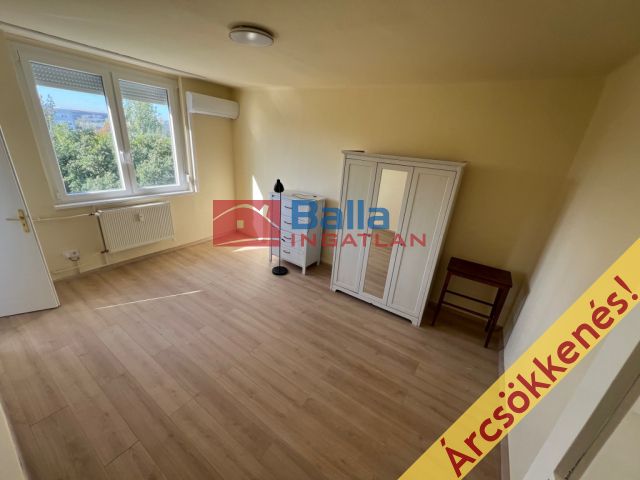 IX. Kerület (József Attila ltp.) - Dési Huber utca:  49 m²-es társasházi lakás   (230'000 ,- Ft)