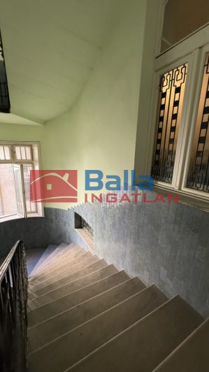 V. Kerület (Belváros) - Irányi utca:  49 m&sup2;-es társasházi lakás   (116'900'000 ,- Ft)