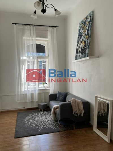 VI. Kerület (Diplomatanegyed) - Epreskert közelében:  79 m&sup2;-es társasházi lakás   (136'000'000 ,- Ft)