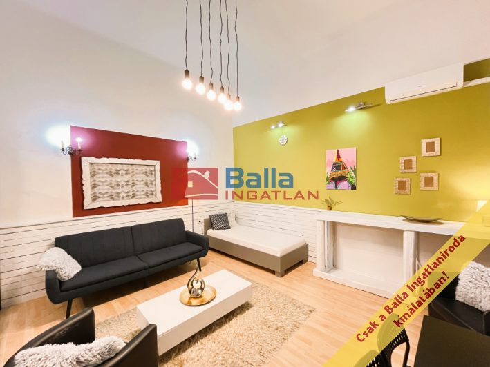 VI. Kerület (Terézváros) - Oktogon:  39 m&sup2;-es társasházi lakás   (62'900'000 ,- Ft)