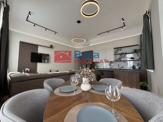 VII. Kerület (Középső-Erzsébetváros) - Rózsa utca:  124 m&sup2;-es társasházi lakás   (172'000'000 ,- Ft)