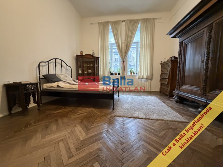 VII. Kerület (Középső-Erzsébetváros) - Thököly út:  63 m&sup2;-es társasházi lakás   (65'900'000 ,- Ft)