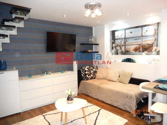 VII. Kerület (Ligetváros) - Damjanich utca:  26 m²-es társasházi lakás   (54'800'000 ,- Ft)