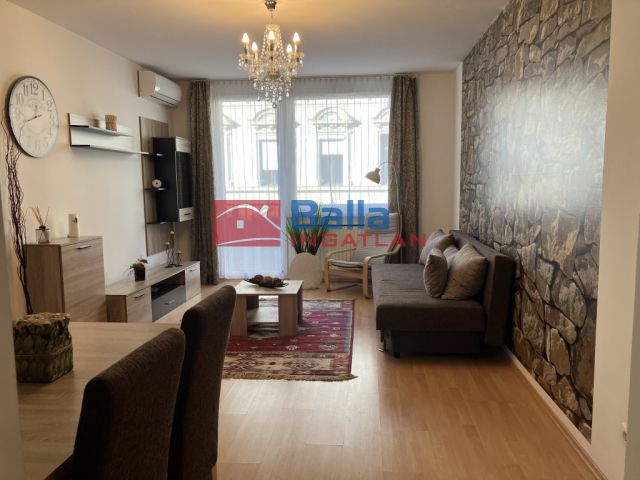 VII. Kerület (Ligetváros) - Garay utca:  48 m²-es társasházi lakás   (85'900'000 ,- Ft)