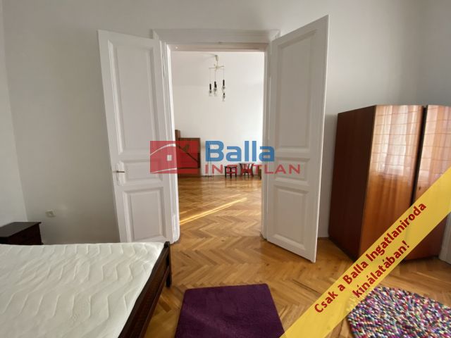 VII. Kerület (Ligetváros) - Péterfy Sándor utca:  67 m²-es társasházi lakás   (75'000'000 ,- Ft)