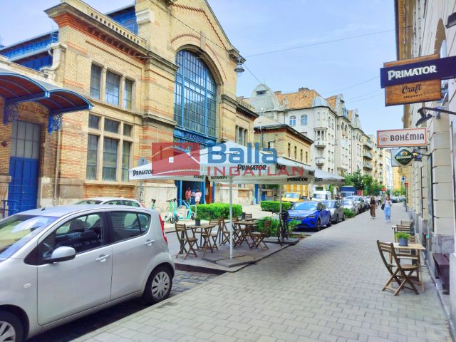 VIII. Kerület (Csarnoknegyed) - Déri Miksa utca:  73 m²-es társasházi lakás   (86'000'000 ,- Ft)