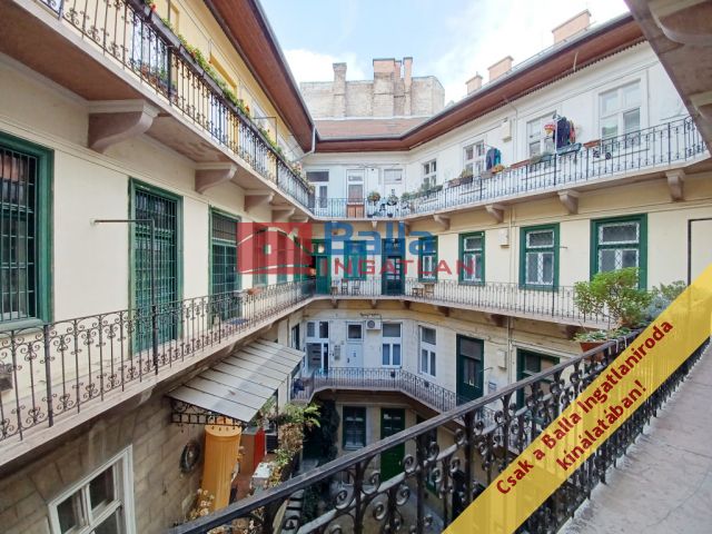 VIII. Kerület (II. János Pál pápa tér és környéke) - M4 közeli, Népszínház utca:  123 m²-es társasházi lakás   (119'000'000 ,- Ft)