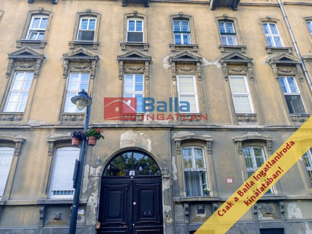 VIII. Kerület (Kálvária tér) - Kálvária tér:  52 m²-es társasházi lakás