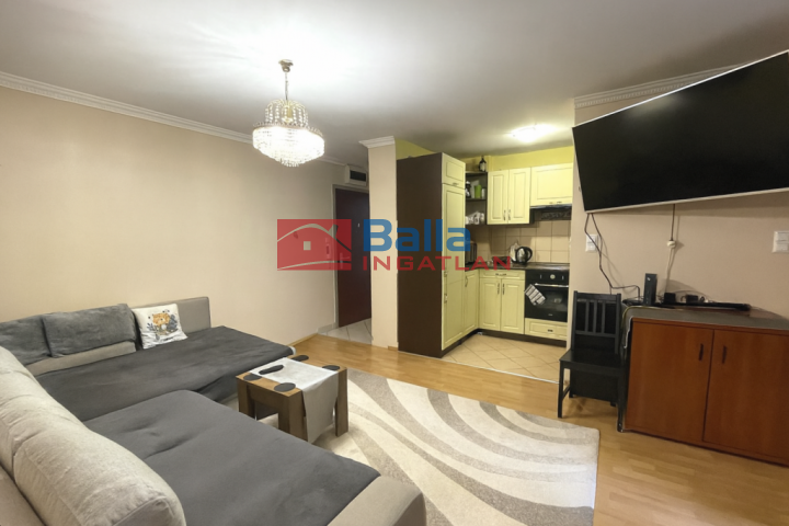 VIII. Kerület (Századosnegyed) - Ciprus utca:  59 m²-es társasházi lakás   (93'800'000 ,- Ft)