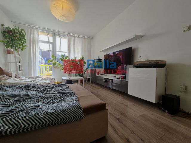 X. Kerület (Ligettelek) - Kőrösi Csoma Sándor sétány:  105 m²-es társasházi lakás   (95'000'000 ,- Ft)