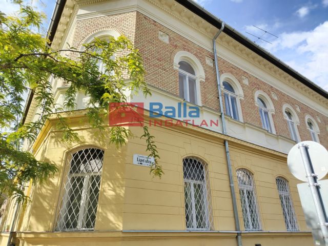 X. Kerület (Ligettelek) - Liget utca:  32 m²-es társasházi lakás   (23'990'000 ,- Ft)