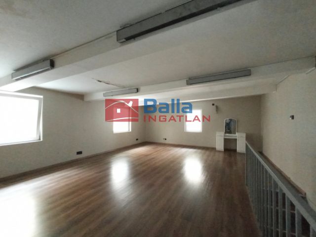 X. Kerület (Óhegy) - Martinovics térnél utca:  120 m²-es társasházi lakás   (68'000'000 ,- Ft)