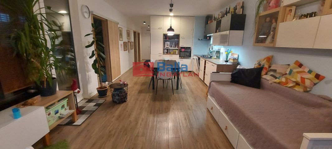 XI. Kerület (Albertfalva) - Mezőkövesd út utca:  80 m²-es társasházi lakás   (146'000'000 ,- Ft)