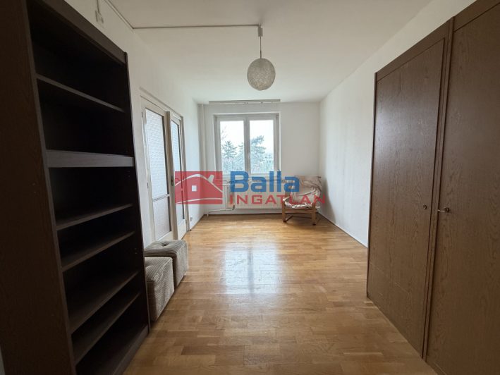 XI. Kerület (Albertfalva) - Verbéna utca:  52 m&sup2;-es társasházi lakás   (200'000 ,- Ft)