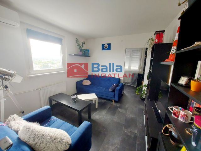 XI. Kerület (Kelenföld) - Etele pláza környéki út:  52 m²-es társasházi lakás   (54'900'000 ,- Ft)