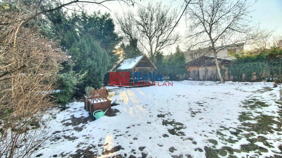 XI. Kerület (Lágymányos) - SÁRBOGÁRDI utca:  32 m&sup2;-es társasházi lakás   (36'000'000 ,- Ft)