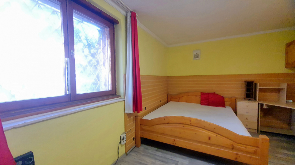 XI. Kerület (Lágymányos) - Sárbogárdi utca:  32 m&sup2;-es társasházi lakás   (36'000'000 ,- Ft)