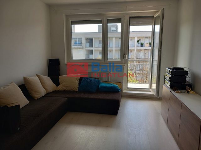 XIII. Kerület (Angyalföld) - Frangepán utca:  45 m²-es társasházi lakás   (81'900'000 ,- Ft)