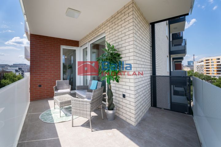 XIII. Kerület (Angyalföld – Lőportárdűlő) - Kassák Residence:  51 m²-es társasházi lakás   (124'000'000 ,- Ft)