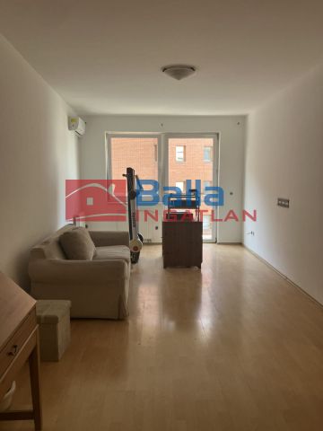 XIII. Kerület (Göncz Árpád városközpont) - Gömb utca:  54 m²-es társasházi lakás   (82'000'000 ,- Ft)