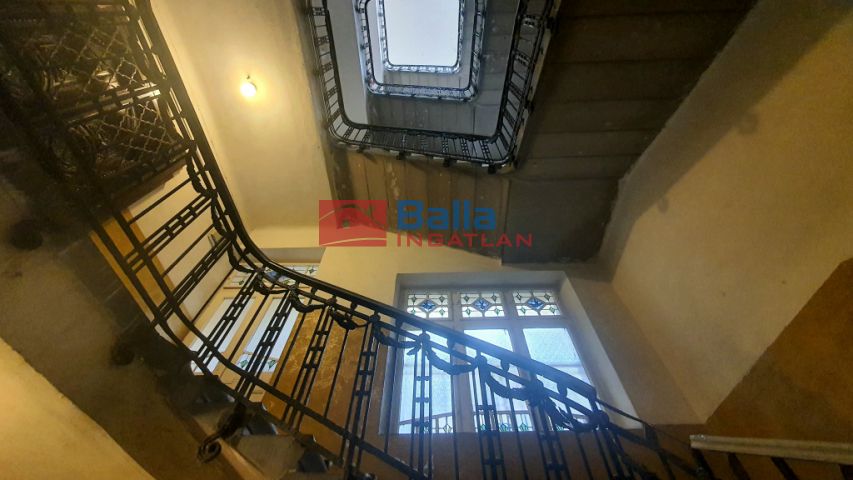 XIII. Kerület (Újlipótváros) - HOLLÁN ERNŐ utca:  92 m²-es társasházi lakás   (310'000 ,- Ft)