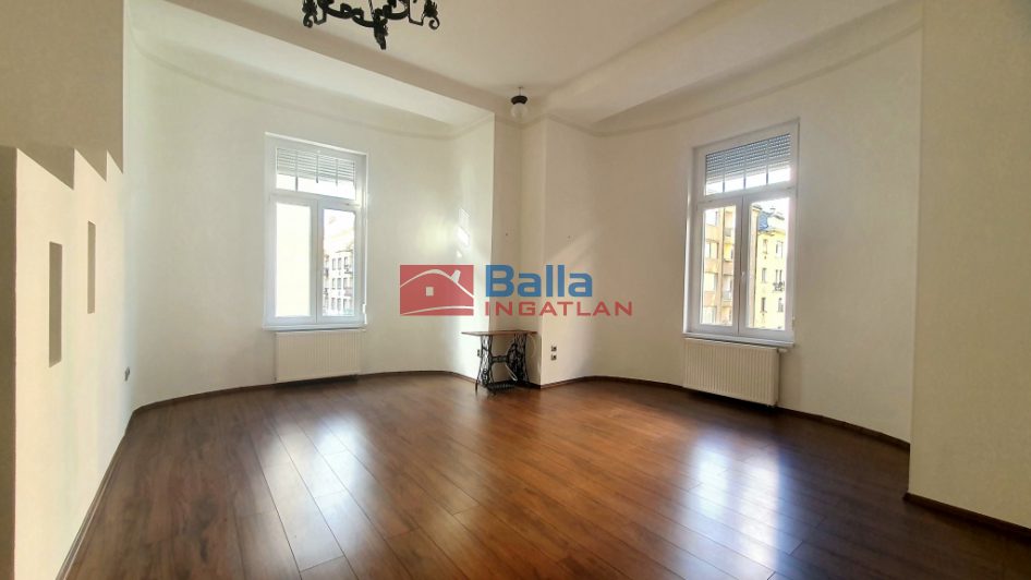 XIII. Kerület (Újlipótváros) - VISEGRÁDI utca:  77 m&sup2;-es társasházi lakás   (300'000 ,- Ft)