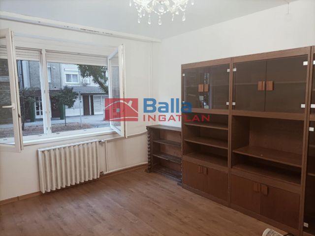 XIII. Kerület (Vizafogó) - Pannónia utca:  57 m²-es társasházi lakás   (300'000 ,- Ft)