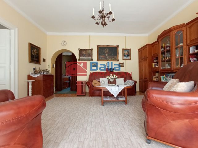 XIV. Kerület (Alsórákos) - Kassai utca:  89 m²-es társasházi lakás   (99'000'000 ,- Ft)