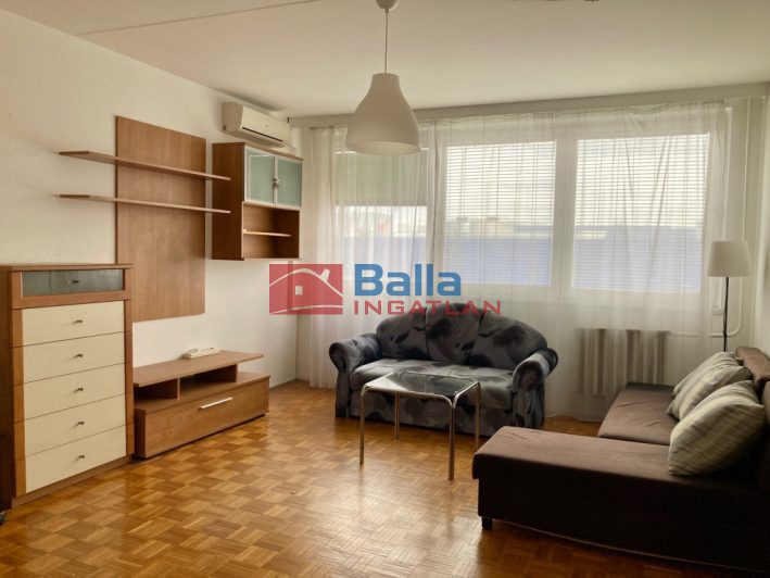 XIV. Kerület (Füredi lakótelep) - Ond vezér útja:  46 m&sup2;-es társasházi lakás   (210'000 ,- Ft)