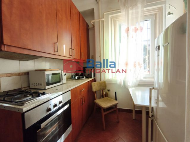 XIV. Kerület (Herminamező) - Limanova tér:  36 m²-es társasházi lakás   (49'900'000 ,- Ft)